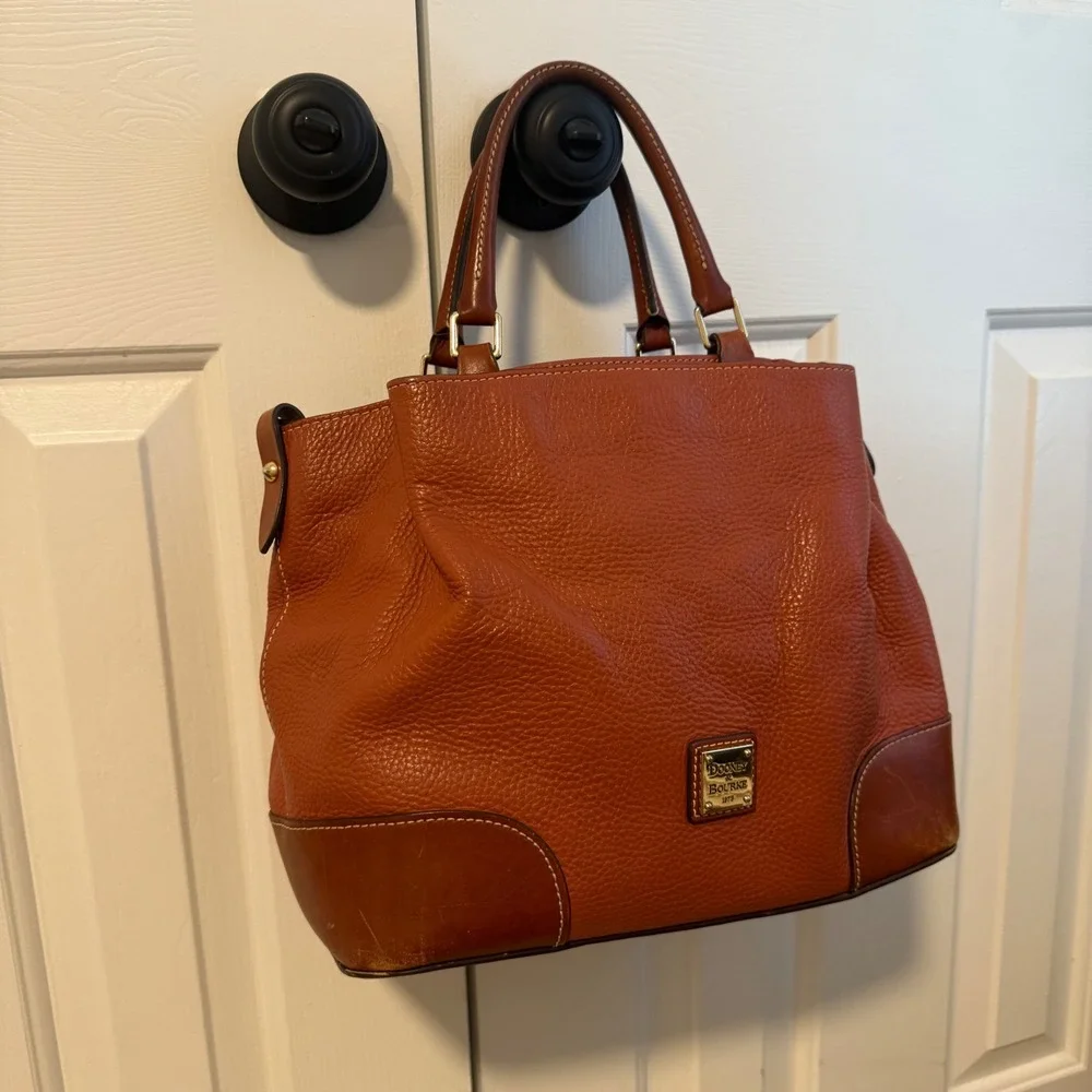 RARE Dooney Bourke Satchel Handbag Pebble Grain Leather Brenna Saddle Purse Bag